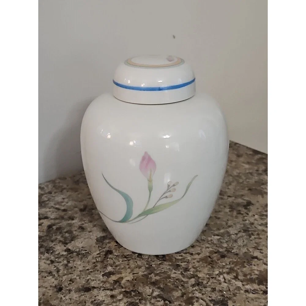 Vintage Chinoiserie Ginger Jar With Lid White with Purple & Pink Flowers